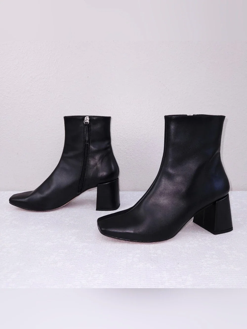Alohas SVEGAN Watercolor Boots Black Vegan Leather Heeled Booties EU 39